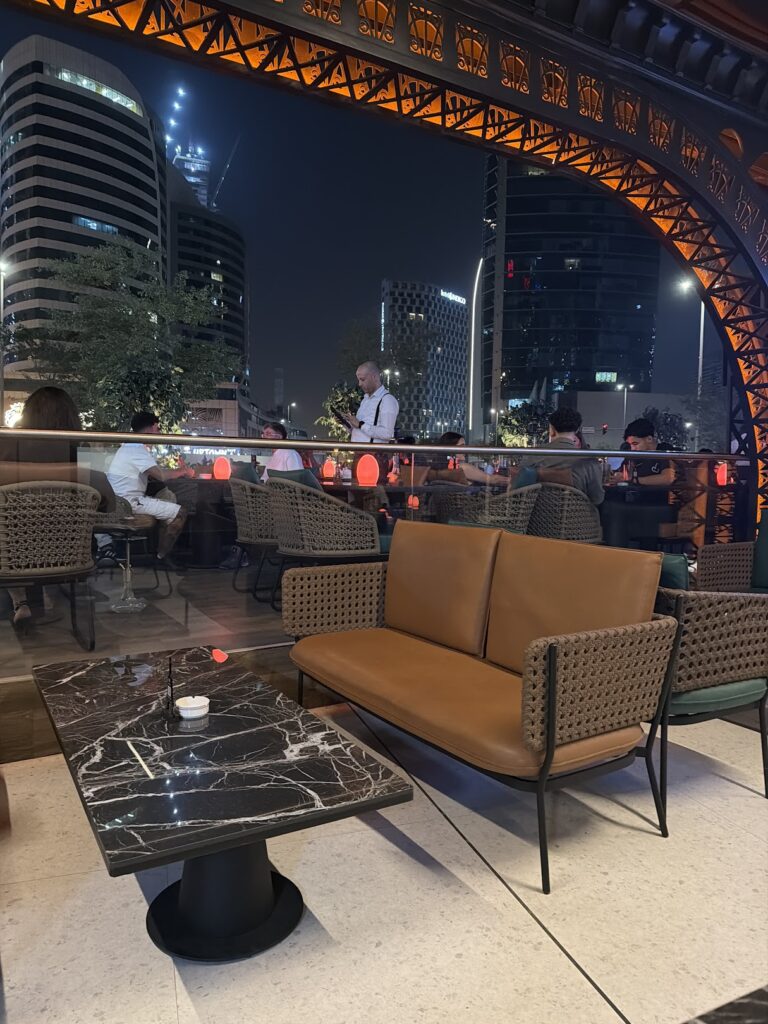cafedeparis-dubai_81415941