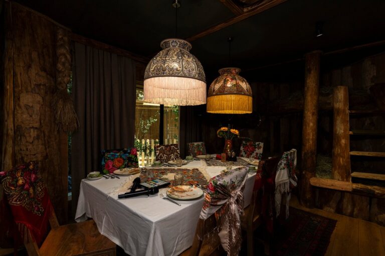 banquet-hall